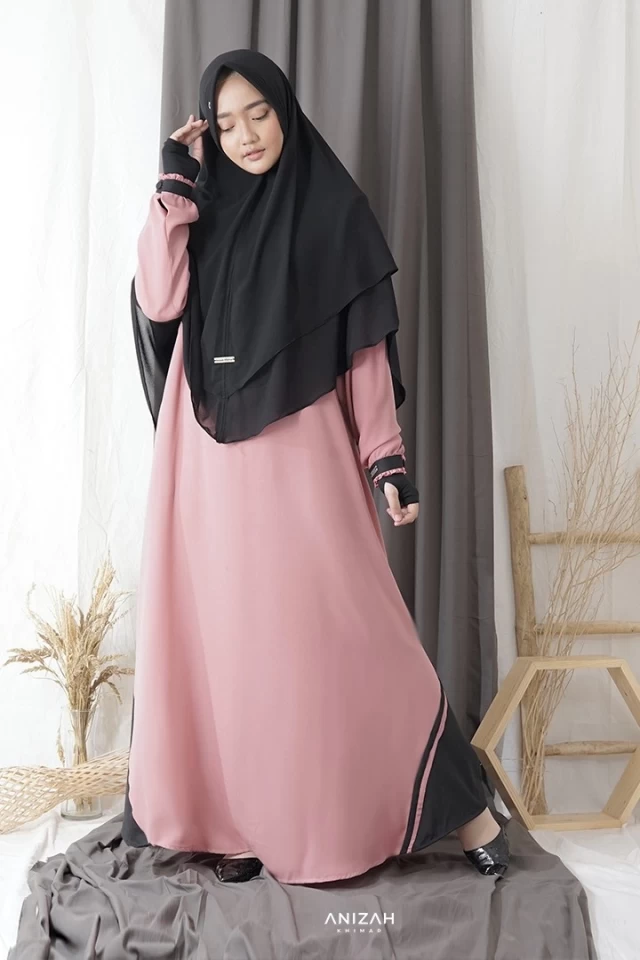 Gambar Anizah Gamis Nusaibah Salmon