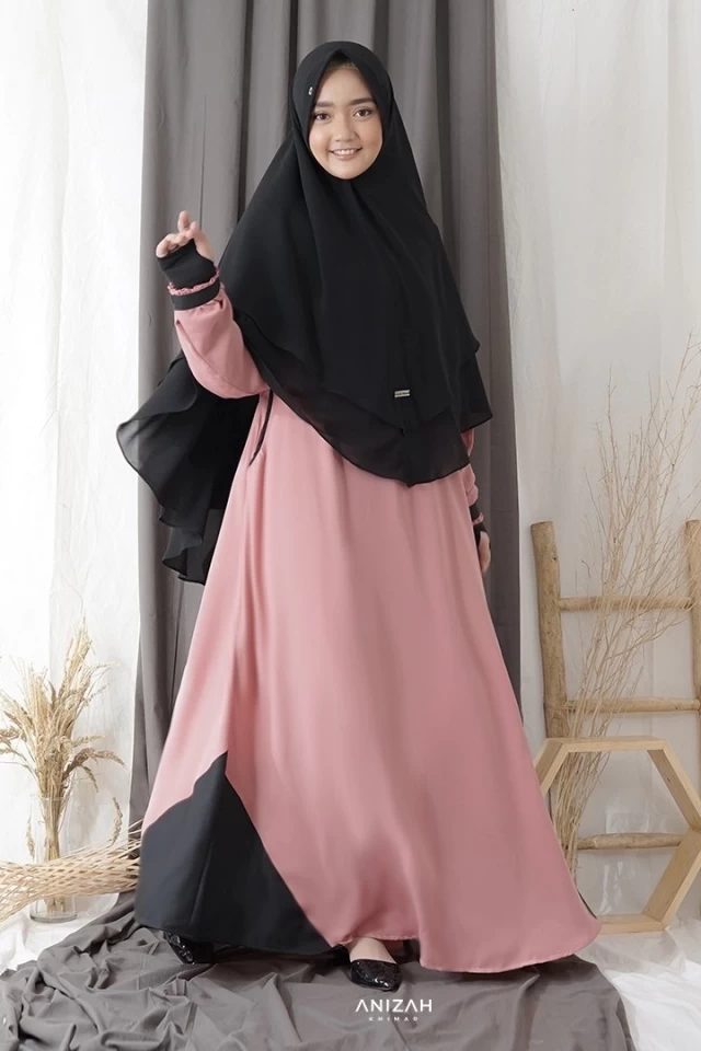Gambar Gamis Nusaibah Salmon Anizah