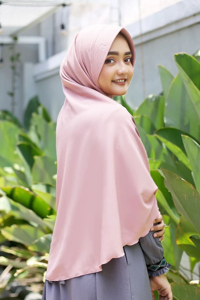 Gambar Khimar Instan Asha Pink Rose Anizah